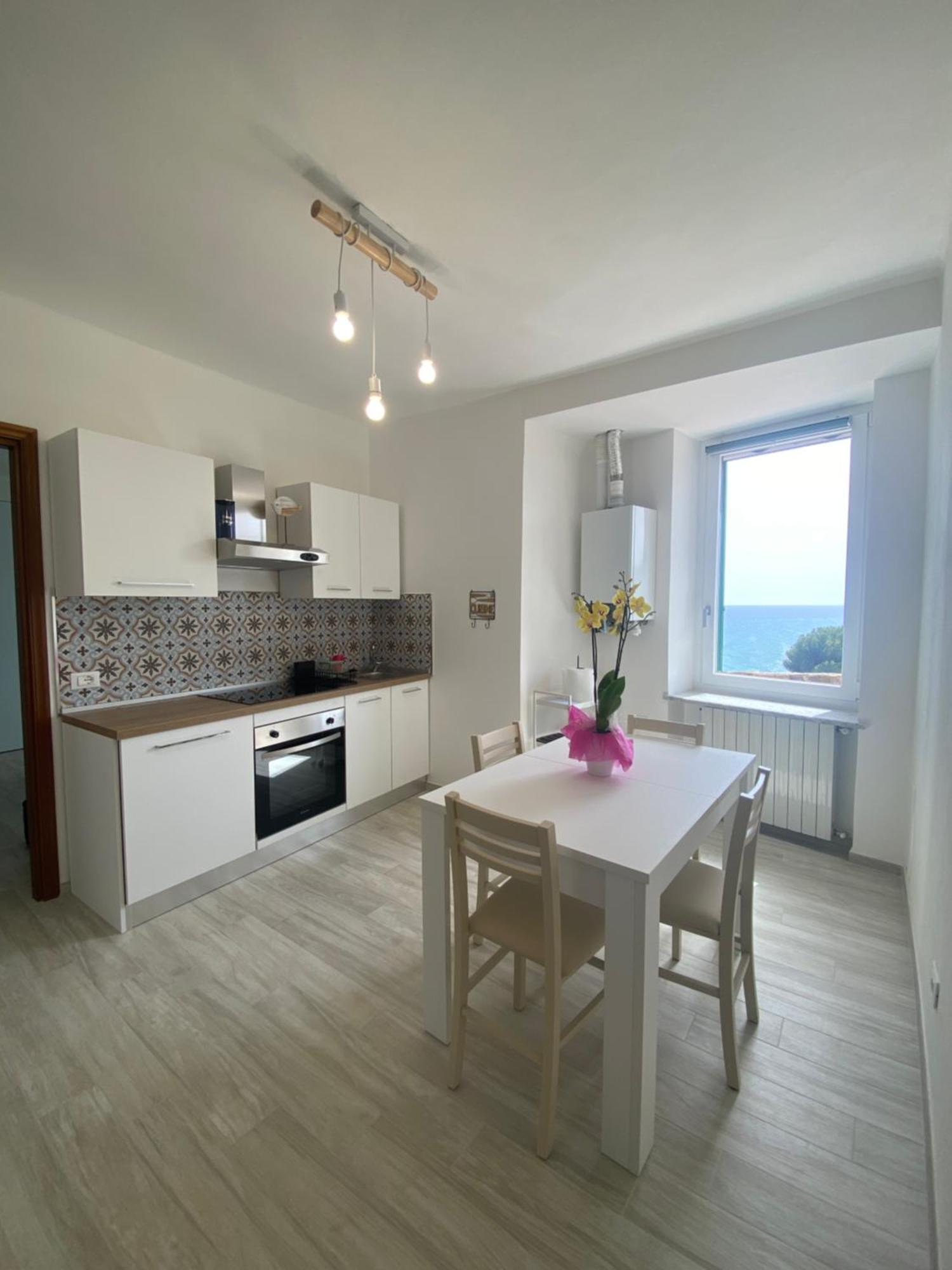 Casa Vacanze Merletto Imperia Exteriér fotografie